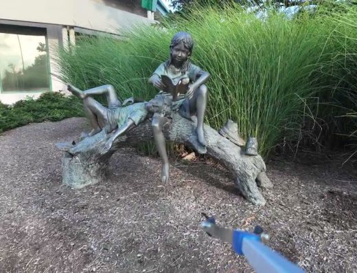 Good Report: Stepping And Helping Pick Up Trash at Lexington Green "Lake," KY