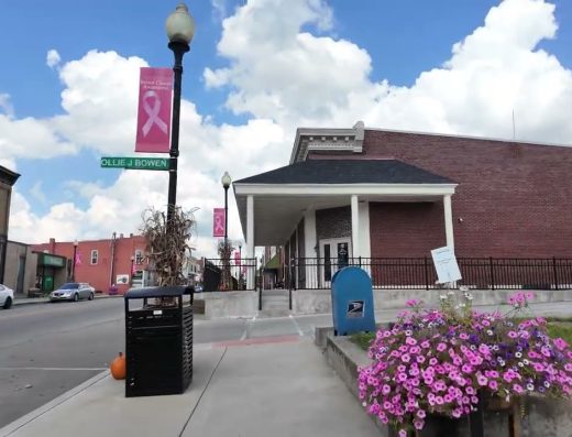 Good Report: Stepping And Helping Pick Up Trash in Downtown Lawrenceburg, KY